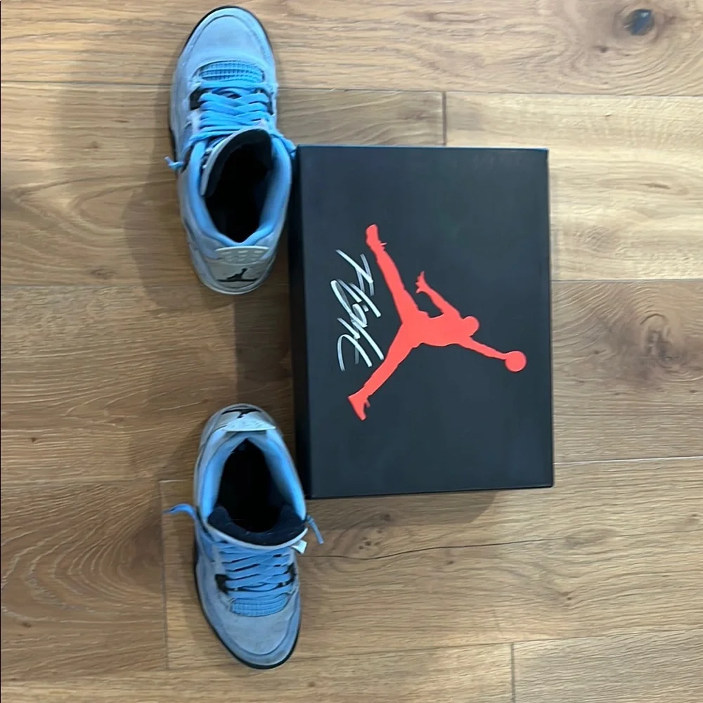 Jordan 4 University Blue Authentic - Picture 6 of 6